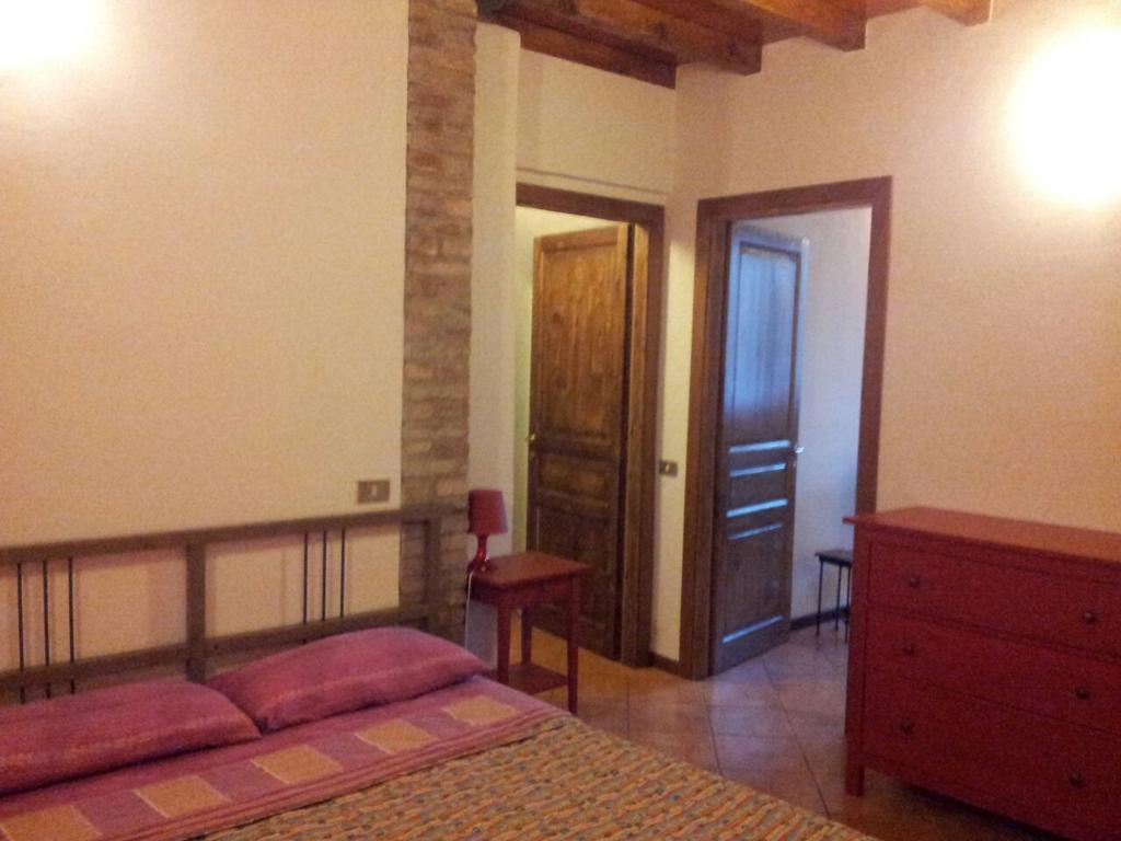 Via Toscana House Парма Номер фото